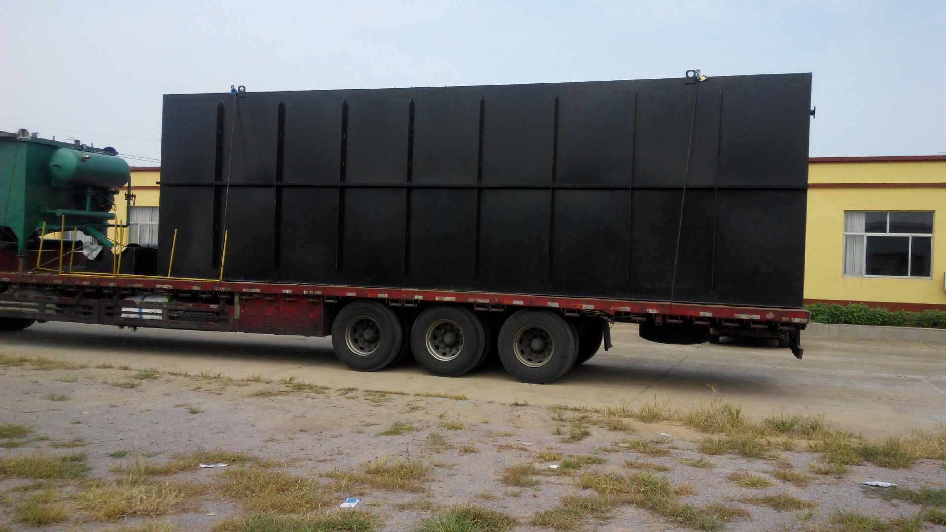 地埋式污水處理設(shè)備 地埋式污水處理設(shè)備