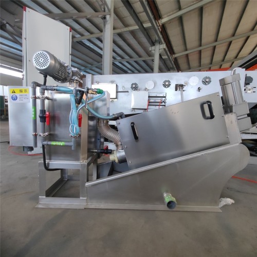 疊螺式污泥脫水機(jī)完工發(fā)貨！