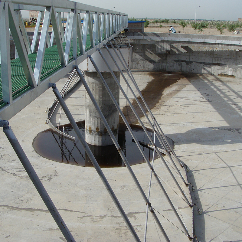 周邊傳動刮泥機(jī)